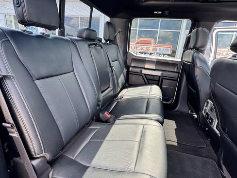 Used 2019 Ford F150 Lariat AWD/4WD image 8