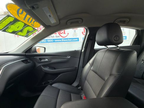 Used 2019 Chevrolet Impala LT w/ LT Convenience Package image 19