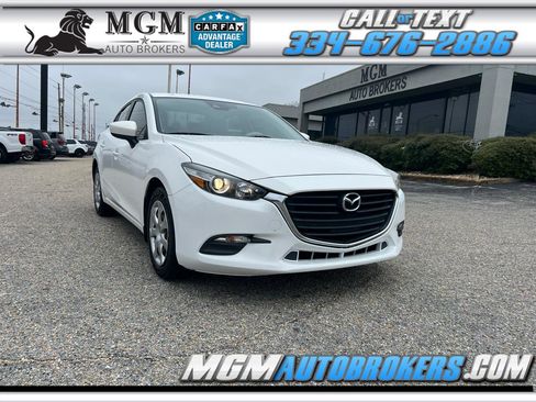 Used 2018 MAZDA MAZDA3 Sport image 1