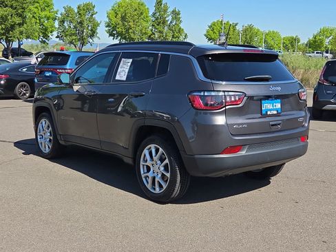 Used 2023 Jeep Compass Latitude w/ Sun and Sound Group AWD/4WD image 12