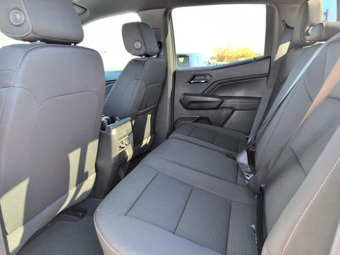 New 2026 Chevrolet Colorado LT image 32