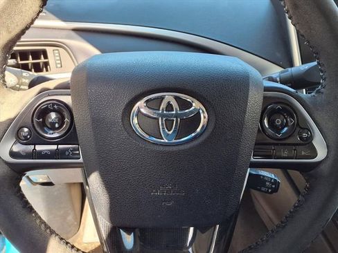 Used 2017 Toyota Mirai FWD image 9