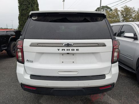 Used 2022 Chevrolet Tahoe Z71 w/ Luxury Package image 3
