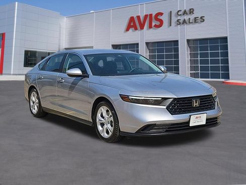 Used 2025 Honda Accord LX image 3