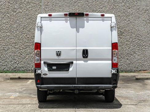 Used 2019 RAM ProMaster 1500 w/ Interior Convenience Group FWD image 9