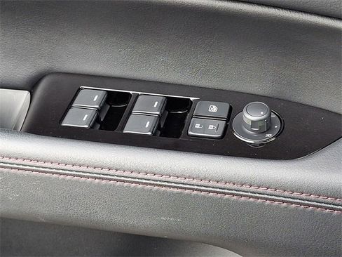 Used 2023 MAZDA CX-5 Carbon Edition image 23