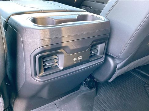 Used 2023 Chevrolet Silverado 1500 LT Trail Boss w/ LT Trail Boss Premium Package image 33