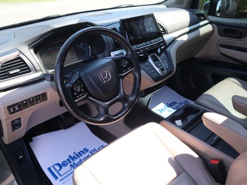 Used 2018 Honda Odyssey EX-L image 24