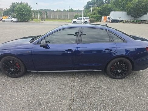Used 2023 Audi A4 2.0T Prestige w/ Prestige Package AWD/4WD image 8