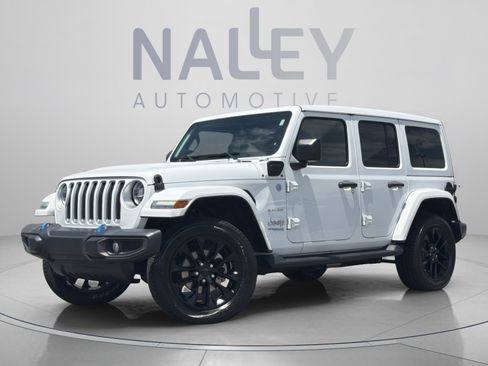 Used 2022 Jeep Wrangler Unlimited Sahara w/ Cold Weather Group AWD/4WD image 1