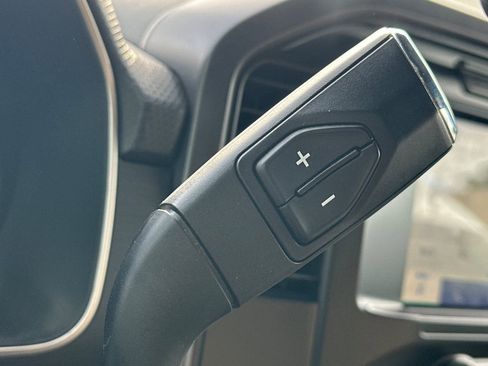 Used 2023 Ford F150 XLT AWD/4WD image 16