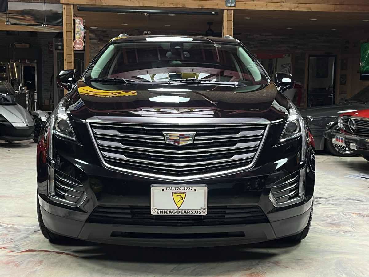 Used 2017 Cadillac XT5 Luxury w/ Driver Awareness Package AWD/4WD image 4