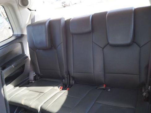 Used 2015 Honda Pilot Touring image 32