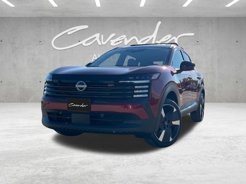 New 2026 Nissan Kicks SR w/ Cold Weather Package image 1