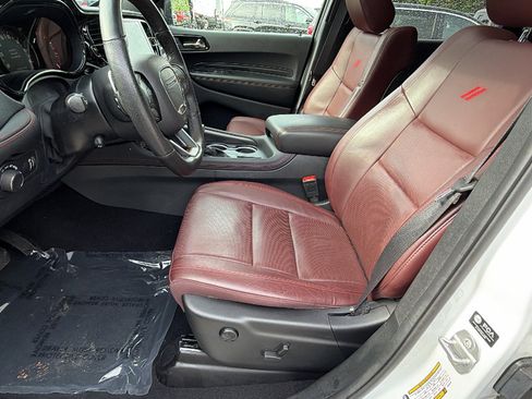 Used 2025 Dodge Durango GT AWD/4WD image 16