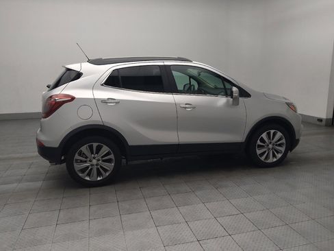Used 2019 Buick Encore Preferred image 10
