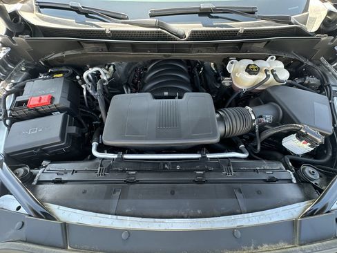 Used 2025 GMC Yukon XL Elevation AWD/4WD image 33