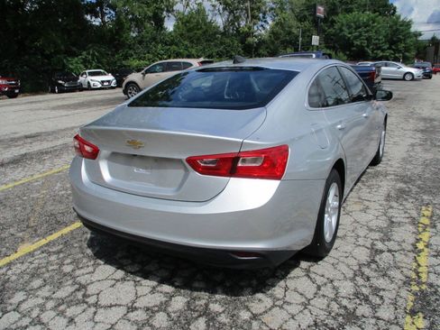 Used 2020 Chevrolet Malibu LS w/ LPO, Convenience Package 1 FWD image 3