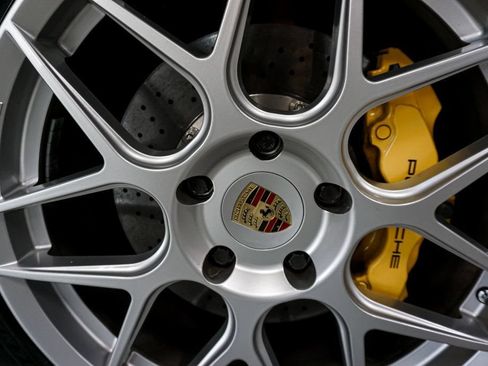 Used 2005 Porsche 911 Carrera S RWD image 58