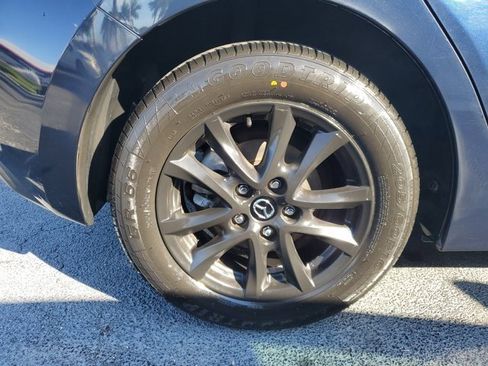 Used 2016 MAZDA MAZDA3 i Sport w/ Preferred Equipment Package image 28