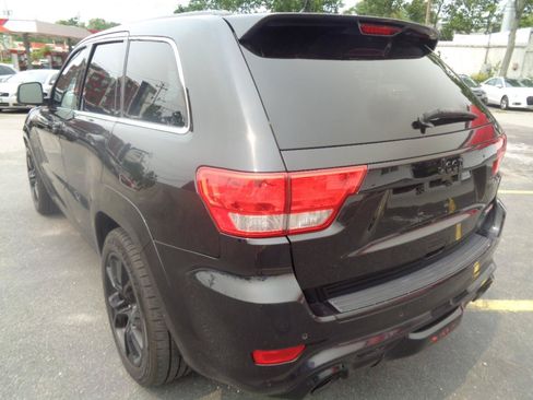 Used 2013 Jeep Grand Cherokee SRT8 AWD/4WD image 22
