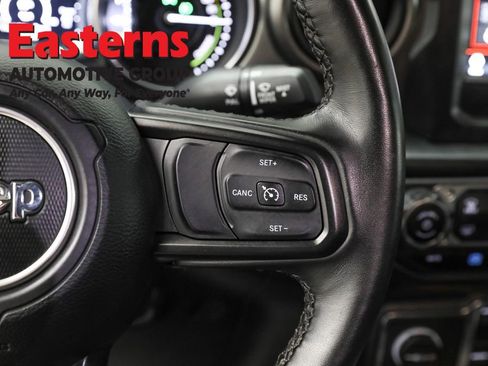 Used 2023 Jeep Wrangler Unlimited w/ Cold Weather Group AWD/4WD image 16