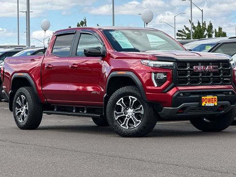 Used 2023 GMC Canyon AT4 w/ Technology Package AWD/4WD image 2