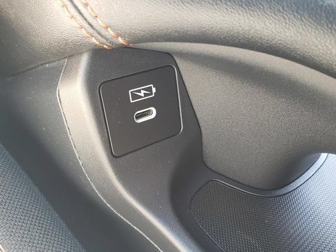 Used 2025 Honda HR-V Sport image 27