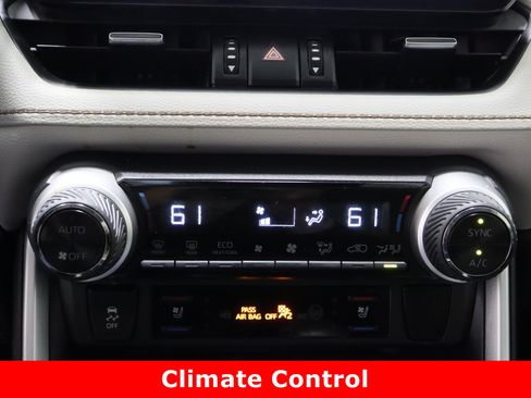 Used 2024 Toyota RAV4 Limited image 19