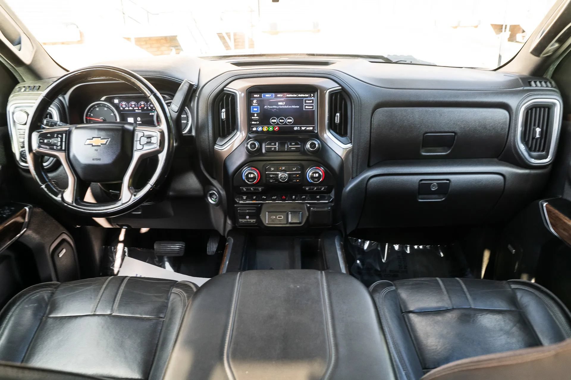 Used 2023 Chevrolet Silverado 3500 High Country AWD/4WD image 31
