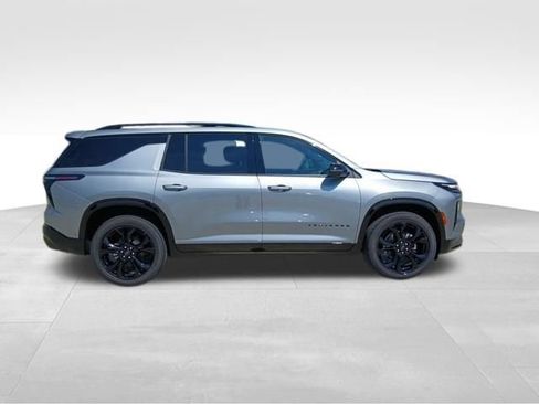 Used 2027 Chevrolet Traverse RS AWD/4WD image 6