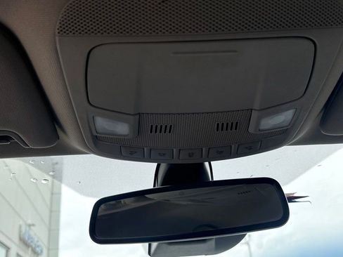 Used 2020 Ford Fusion SE FWD image 25