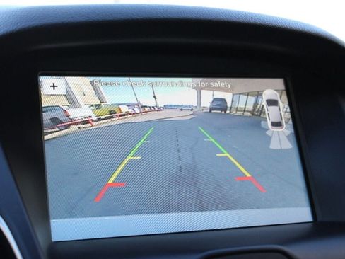 Used 2016 Ford Focus Titanium w/ Exterior Protection Package image 19