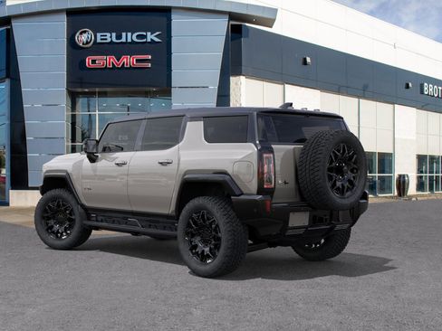 New 2026 GMC Hummer EV SUV AWD/4WD image 3