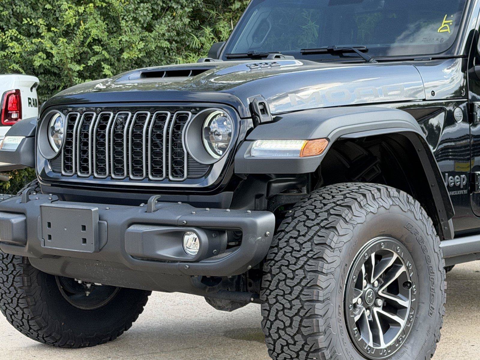 New 2026 Jeep Wrangler Unlimited Rubicon 392 w/ Quick Order Package 27X Moab AWD/4WD image 9