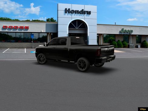 New 2026 RAM 2500 Big Horn AWD/4WD image 4