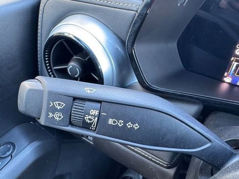 Used 2023 Chevrolet Colorado LT w/ LT Convenience Package II image 11