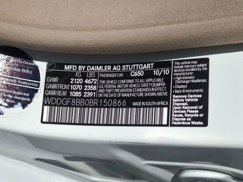Used 2011 Mercedes-Benz C 300 4MATIC Sedan image 35