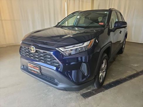 Certified 2025 Toyota RAV4 XLE AWD/4WD image 1