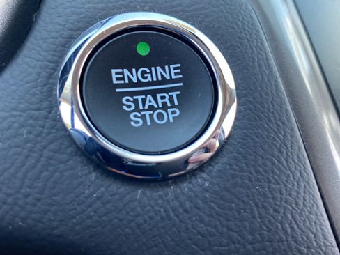 Used 2020 Ford Fusion SE AWD/4WD image 22
