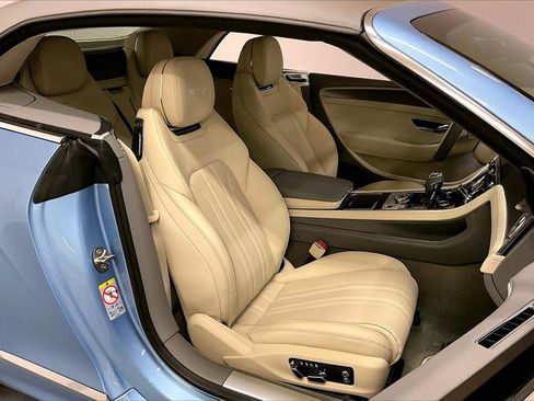New 2026 Bentley Continental GTC image 14