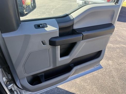 Used 2019 Ford F150 XL w/ Equipment Group 101A Mid AWD/4WD image 43