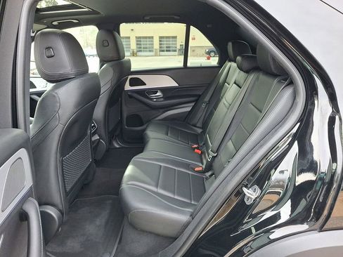 Used 2024 Mercedes-Benz GLE 450e 4MATIC image 11