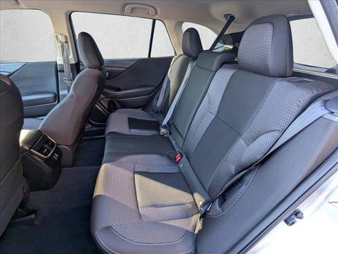 Used 2025 Subaru Outback Premium image 12
