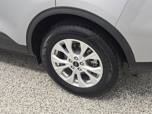 Used 2023 Ford Escape Active image 17