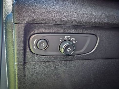 Used 2021 Buick Envision Preferred AWD/4WD image 14