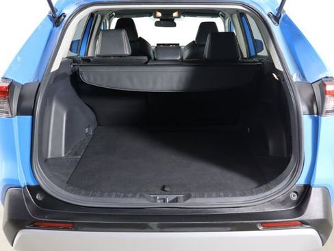 Used 2021 Toyota RAV4 Adventure image 19