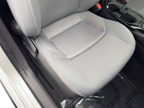 Used 2024 Toyota Corolla SE image 47