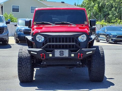 Used 2020 Jeep Wrangler Unlimited Sport S image 2