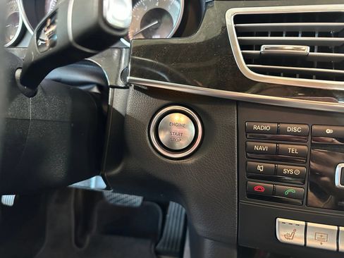 Used 2014 Mercedes-Benz E 350 Sedan image 23